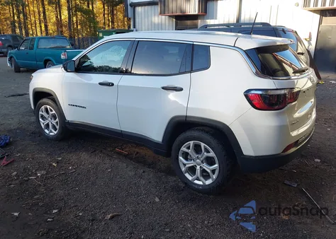 2024 Jeep Compass Sport 4X4 из США, поврежденный, VIN 3C4NJDAN1RT116117